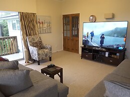 Geyser Lookout BnB