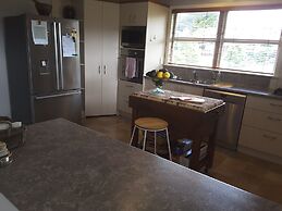 Geyser Lookout BnB