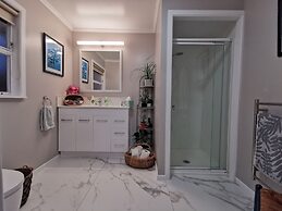 Geyser Lookout BnB