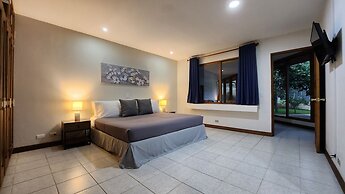 La Casa de Cariari Al Golf