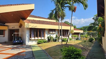 La Casa de Cariari Al Golf