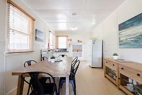Tuckers Rocks Cottage
