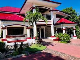 Godo's Hotel and Restaurant