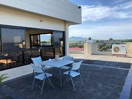 Godo's Hotel and Restaurant