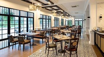 Chaanburi Boutique Resort