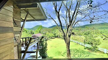 Pakchong Family Home