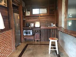 Pakchong Family Home