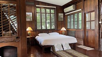 Pakchong Family Home