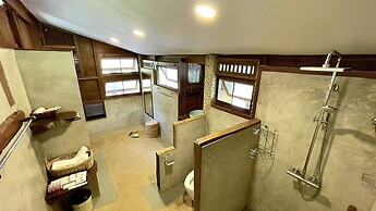 Pakchong Family Home