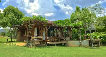 Pakchong Family Home