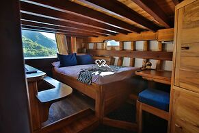 Tanaka Liveaboard
