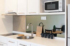 S8 COZY 1 BR - KLCC - KL Tower - High Speed WiFi