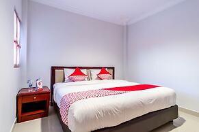 Super OYO 283 Helvetia Residence