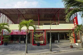 Super OYO 283 Helvetia Residence