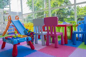 Radja Art and Boutique Hotel Simpang Lima