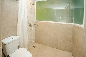 Radja Art and Boutique Hotel Simpang Lima