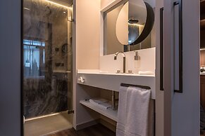 Innspire Hotel