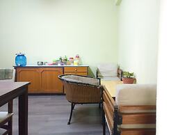 Sun Apartment & Guest House