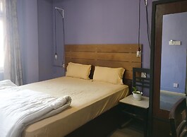 Sun Apartment & Guest House