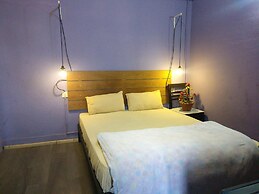 Sun Apartment & Guest House