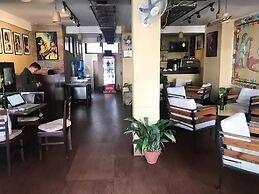 Sun Apartment & Guest House