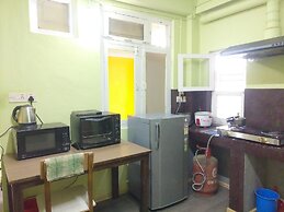 Sun Apartment & Guest House