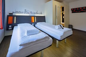 easyHotel Zürich City Limmatplatz