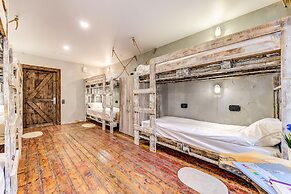 Moomidol Hostel