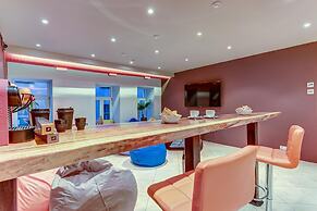 Moomidol Hostel