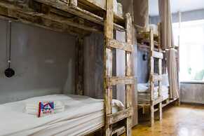 Moomidol Hostel