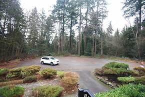 LUXE Retreat at 8050 Kaymar Dr.