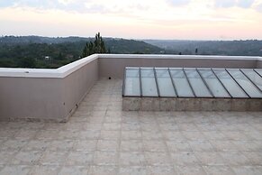 Shailoh Folyjon 2Bedroomed Wing