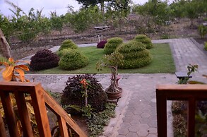 Ekas Garden Bungalow