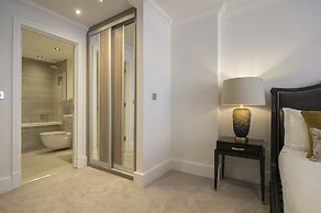 Chocolets - The Lion Suite