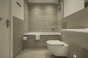 Chocolets - The Lion Suite