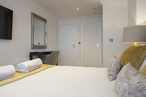 Chocolets - The Lion Suite