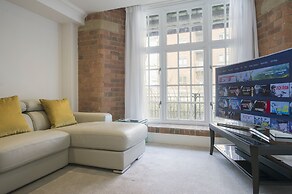 Chocolets - The Lion Suite