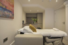 Chocolets - The Lion Suite