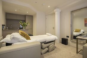 Chocolets - The Lion Suite