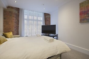 Chocolets - The Lion Suite