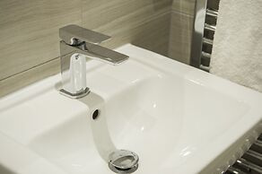 Chocolets - The Lion Suite