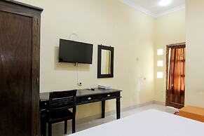 Hotel Popi Pondok Pisang