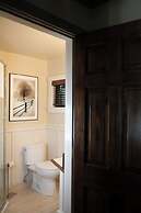 Highland Haven Creekside Inn