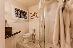 Highland Haven Creekside Inn