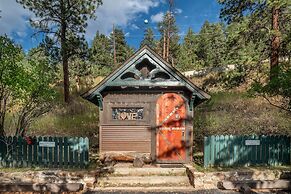 Highland Haven Creekside Inn