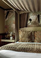 Highland Haven Creekside Inn