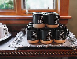Highland Haven Creekside Inn