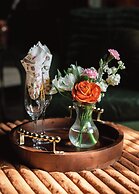 Highland Haven Creekside Inn