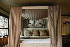Highland Haven Creekside Inn