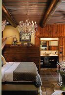 Highland Haven Creekside Inn